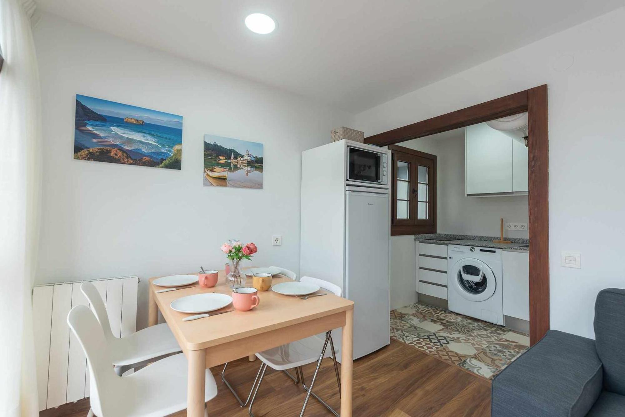 Apartamentos La Corrada De Андрін Екстер'єр фото